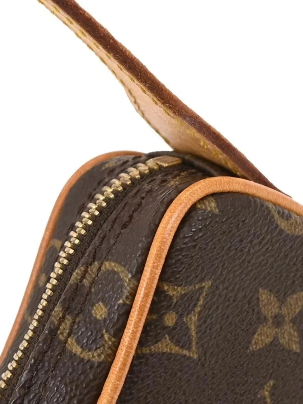 Louis Vuitton Monogram Pochette Croissant